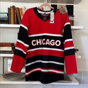 Adidas Chicago Blackhawks Winter Classic Retro NHL Jersey size 50 New with Tags